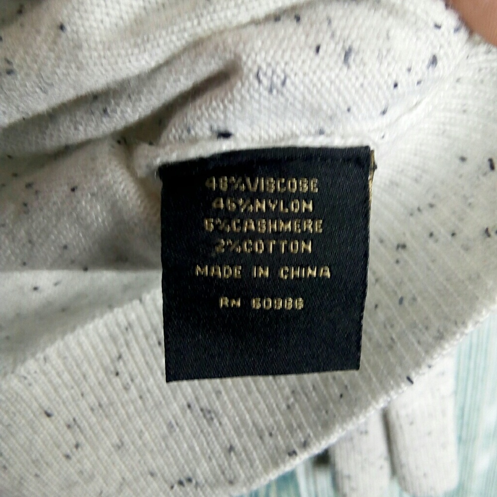 Jeanne Pierre Cashmere Infused Boat Neck Small - Picture 7 of 8